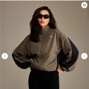 Oner oversized piped woven track jacket. Sz M.